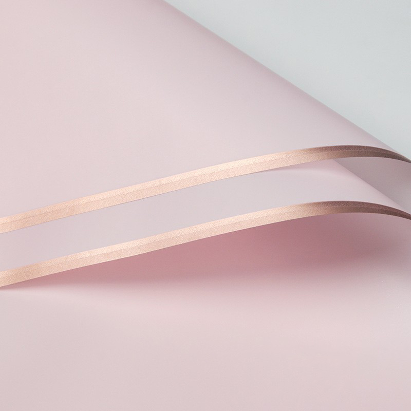 Kultareunainen mattapintainen kukkakäärepaperi