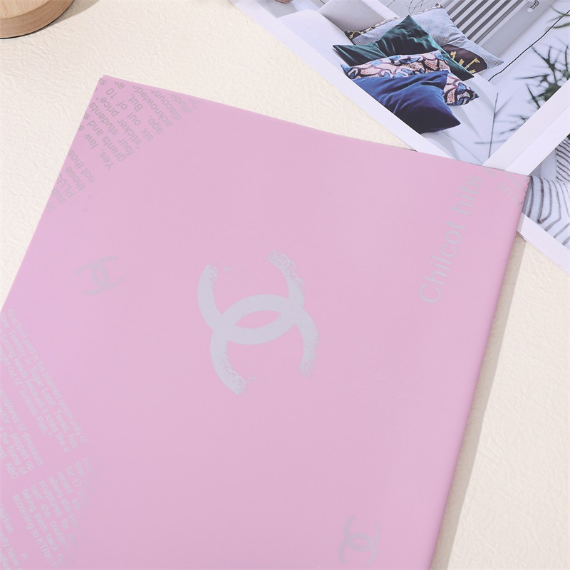 Chanel-merkkinen käärepaperi