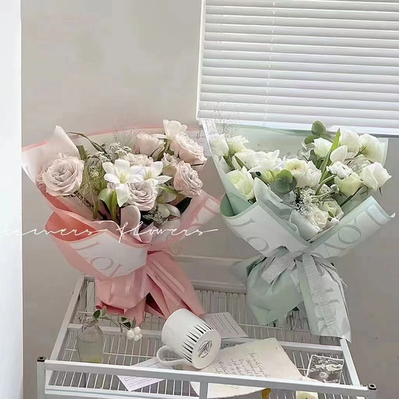 Ikuinen Cynthia Bouquet -käärepaperi