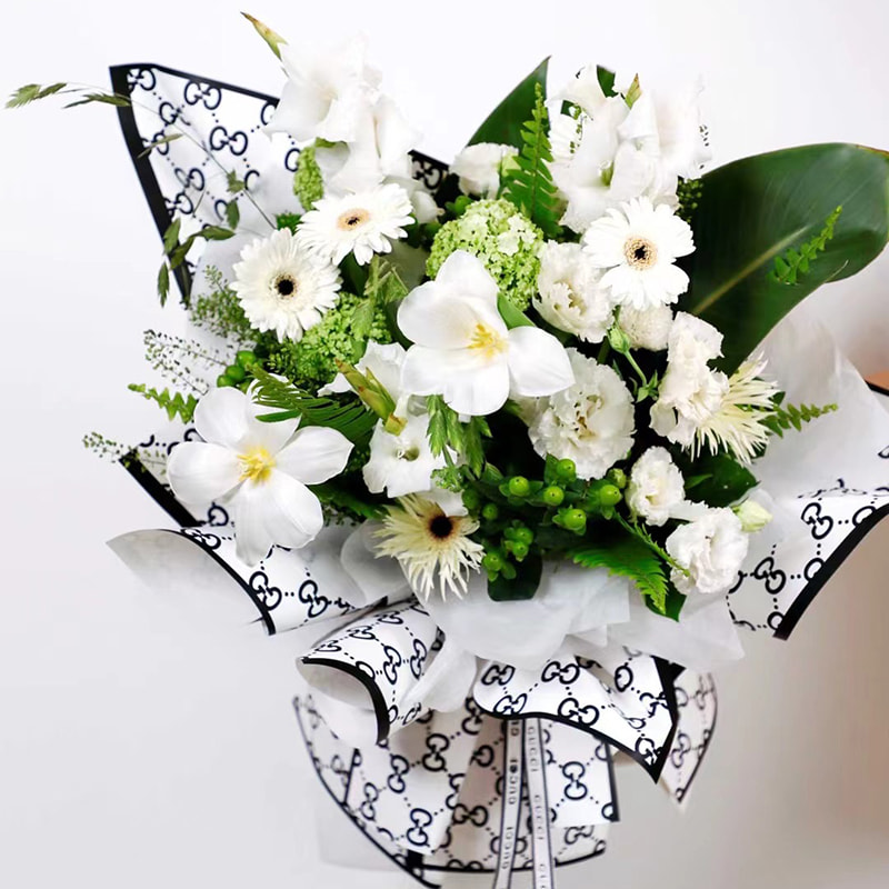 Muodikas G-Flower käärepaperi