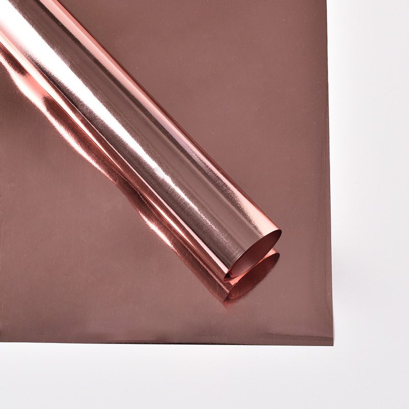 Kaksipuolinen hohtava metallikalvokimppukäärepaperi