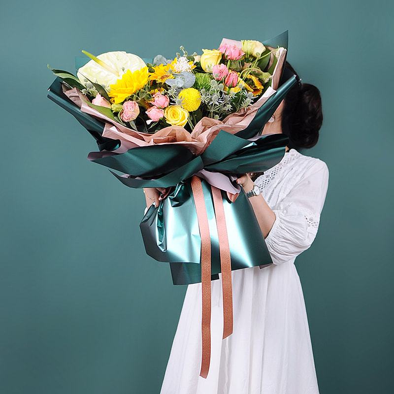 Heavy Metal Light Shadow Bouquet -käärepaperi